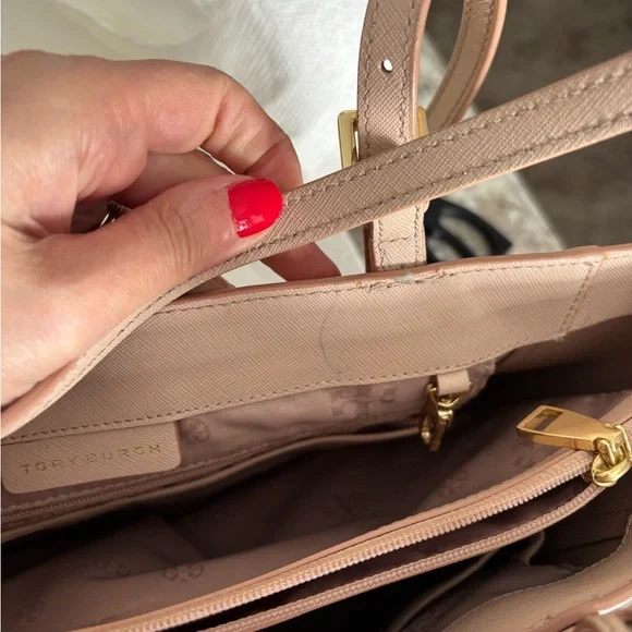 Tory Burch Light Pink Blush Leather Tote Bag! - Picture 9 of 14